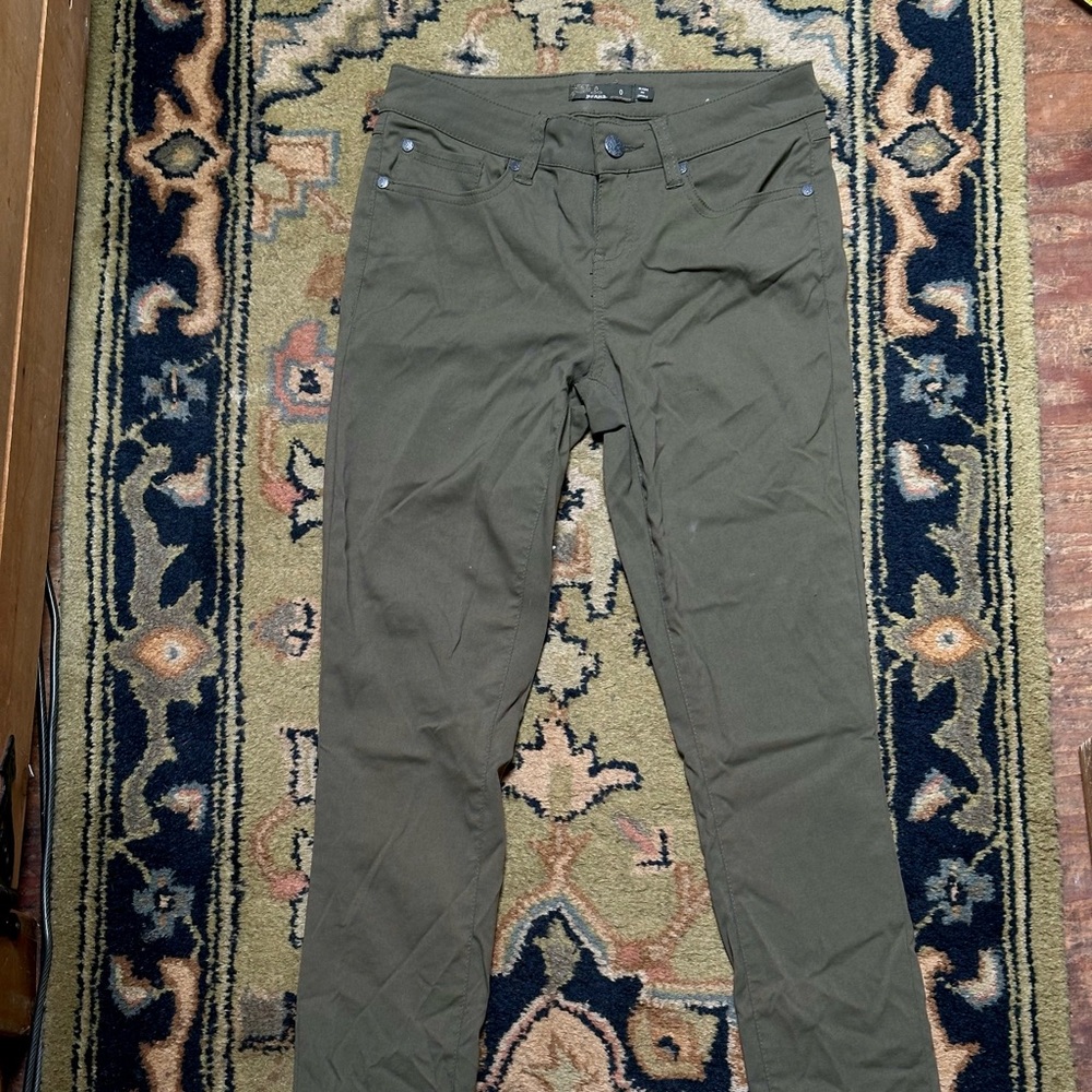 Prana hiking pants olive green